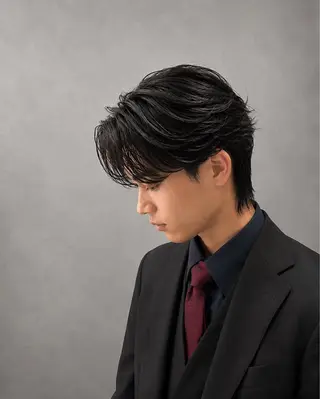 ショート パーマ 吉田吏朱風 曲がる縮毛矯正のヘアスタイル