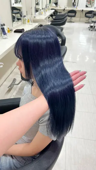 ロング カラー ヘアアレンジ 韓国レイヤー＆ピンク 艶髪🩶maikoのヘアスタイル