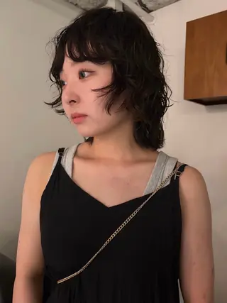 ミディアム パーマ 村上雅人 ナチュラルモードのヘアスタイル