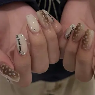 ネイル Lumi de nailsのネイルデザイン