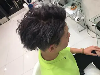 ショート カラー メンズ 【育休中】EARTH 荒井店HARUNAのヘアスタイル