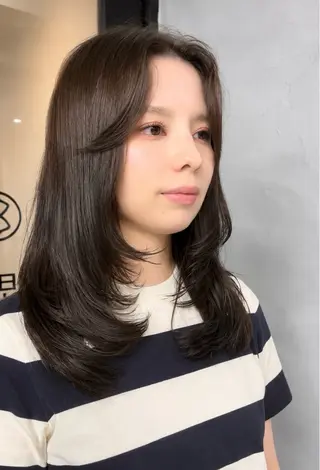 ミディアム 中山 柊佑のヘアスタイル
