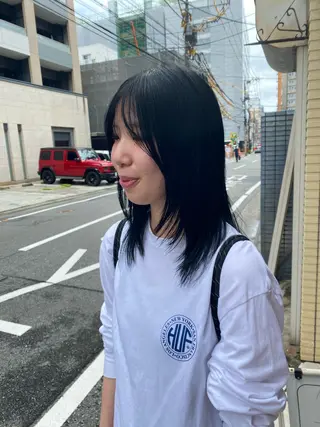 カラー ソノダ リコのヘアスタイル