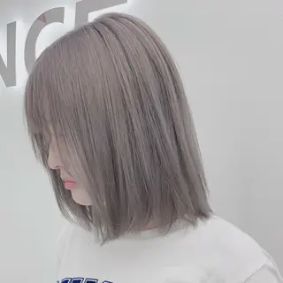 ショート カラー ヘアアレンジ 縮毛矯正🤍 ボブ/ HIKARIのヘアスタイル