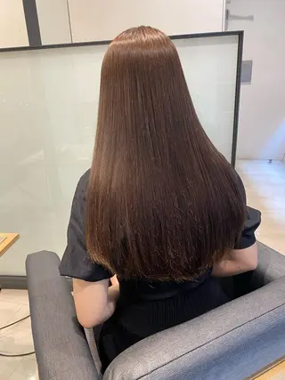 ロング カラー 小林 夢羽のヘアスタイル