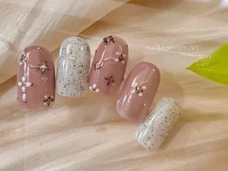 ネイル IVY uchimuraのネイルデザイン