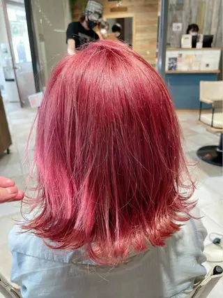 カラー 《インナーカラー》 YAMADAのヘアスタイル