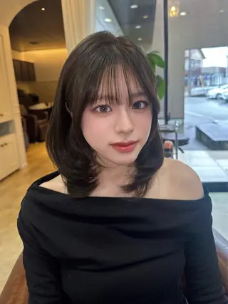 セミロング カラー houda marinのヘアスタイル
