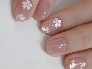 ネイル Queenie 🦋のネイルデザイン