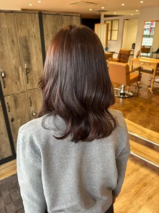 カラー madoka / souのヘアスタイル