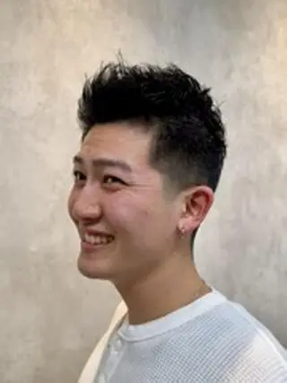ショート メンズ インフィニィトネオ 三浦のヘアスタイル