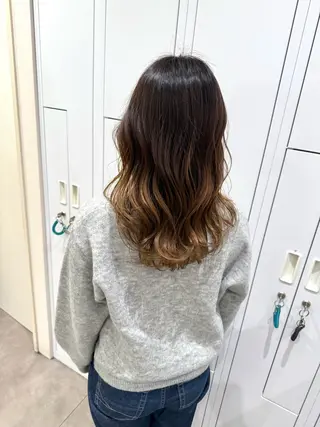 セミロング 松平 拓巳のヘアスタイル