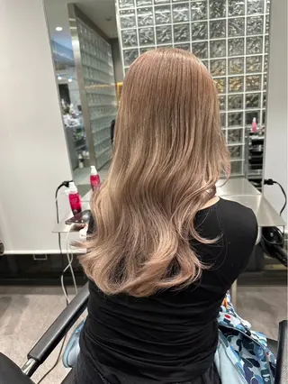 ロング カラー 渋谷ブリーチカラー✨ sara💛のヘアスタイル