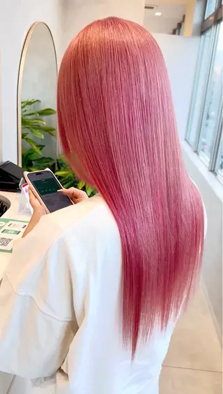 ロング カラー Eleanor枚方店 店長　飛鳥　薫のヘアスタイル