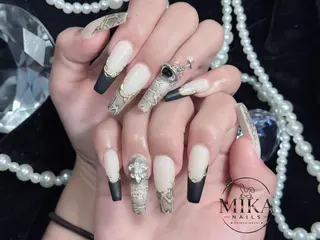 ネイル Mika Nails 心斎橋のネイルデザイン