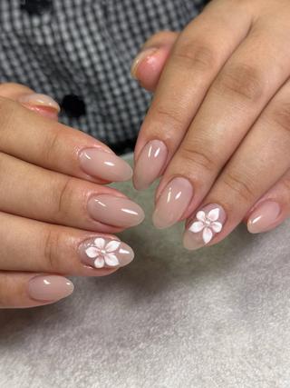 ネイル Nail salon Genieのネイルデザイン