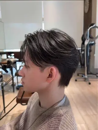 メンズ かなこ/重めレイヤー /透明感カラーのヘアスタイル
