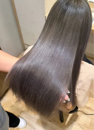 ロング カラー ☁️艶カラー☁️田邉 栞璃のヘアスタイル