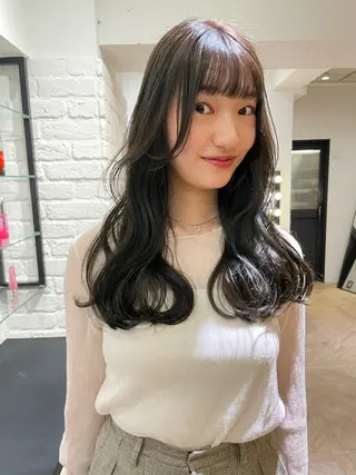 ロング 透明感カラー 🎀エリコ🌈のヘアスタイル