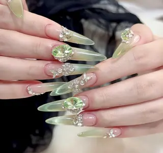 ネイル Miya🎀 nailのネイルデザイン