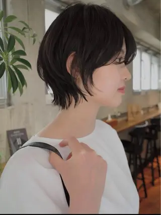 ショート レイヤーカット ✨️奥田良太✨️のヘアスタイル