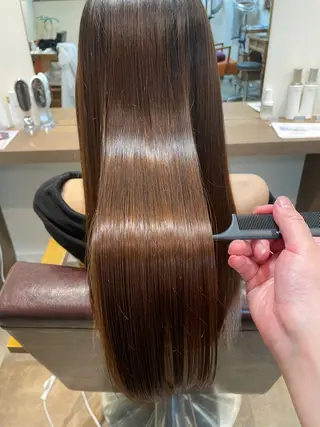 ロング 🌿miu /目黒区 / 透明感カラー🌿のヘアスタイル