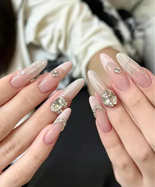 ネイル Rina Mika Nailsのネイルデザイン