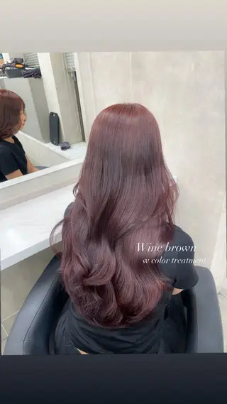 セミロング カラー 抜け感レイヤー︴ ニュアンスカラーのヘアスタイル