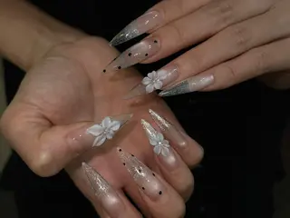ネイル Sora  Nail 長さ出し専門店のネイルデザイン