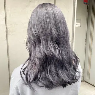 セミロング ✨ツヤ髪ハイトーン✨ しげきのヘアスタイル