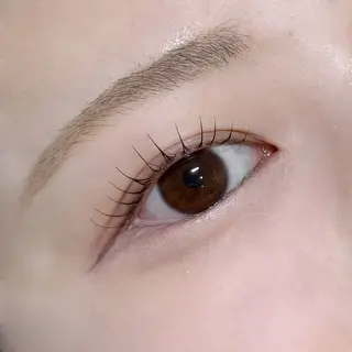 マツエク・マツパ m.wish Yuna🍒の眉毛・アイブロウイメージ