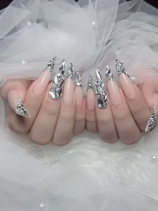 ネイル Lenie Nail Salonのネイルデザイン