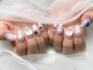 ネイル Roi〈ロワ〉 Minakoのネイルデザイン