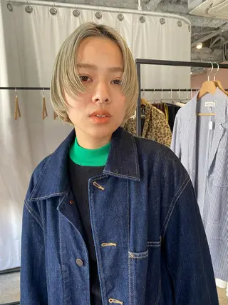 ショート カラー Hayashi Shioriのヘアスタイル