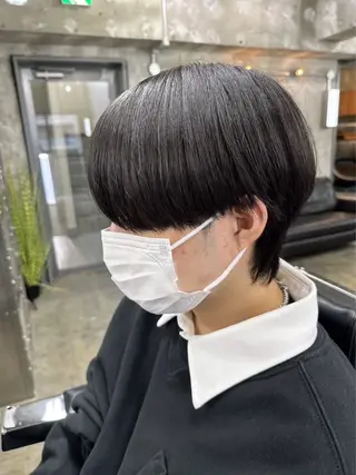 ショート メンズ 亀井隆汰/メンズ専門 パーマ/フェード可のヘアスタイル