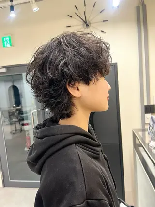 ショート メンズ メンズ レイヤー ウルフ 弓木啓輔のヘアスタイル