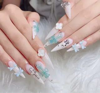 ネイル Lenie Nail Salonのネイルデザイン