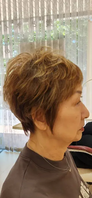 ショート カラー パーマ hairmake Juinのヘアスタイル