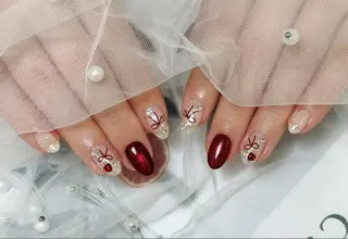 ネイル RUBYネイルサロン 9Caratsのネイルデザイン