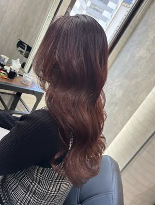 ロング カラー ヘアアレンジ kei🤎ベージュ /透明感カラー/博多のヘアスタイル