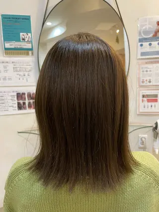 ミディアム 宮下 祐香のヘアスタイル
