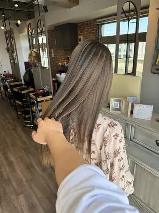 ロング 粕川 達哉のヘアスタイル