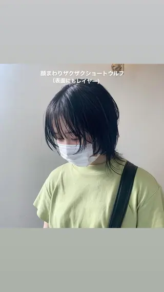 ショート カラー 本間 結衣のヘアスタイル