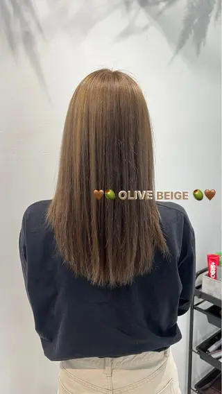 ロング カラー 💚 AKI 💚のヘアスタイル