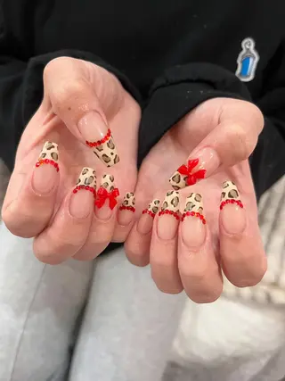 ネイル Nail salon Rhonaのネイルデザイン