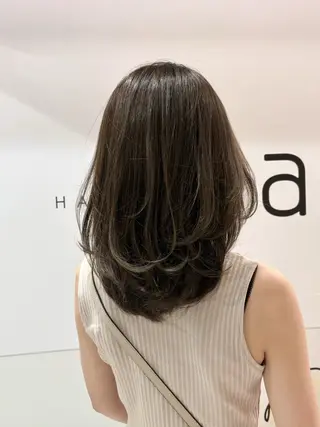 ミディアム カラー 上品☆韓国レイヤー 🤍ゆうが🤍のヘアスタイル