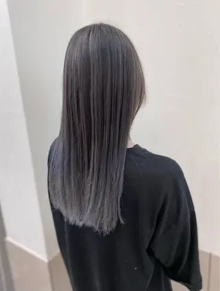 ロング カラー 川合 勇気のヘアスタイル