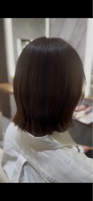 ミディアム 河井 史織のヘアスタイル