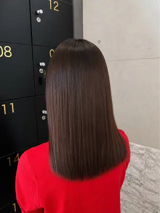 セミロング EARTH平塚 🎀白石 りおん🤍のヘアスタイル