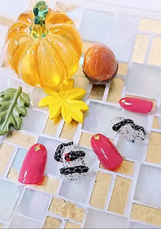 ネイル 手描きアート&推し活 🌟Wisteriaのネイルデザイン